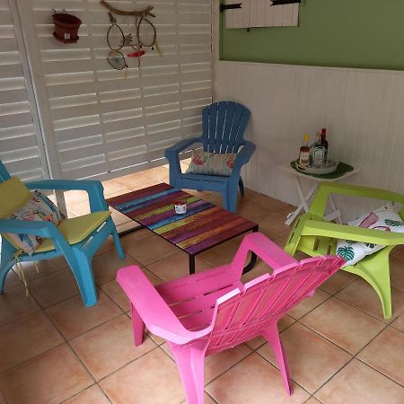 Bel Appartement - Proche Des Plages De Sainte Anne 外观 照片